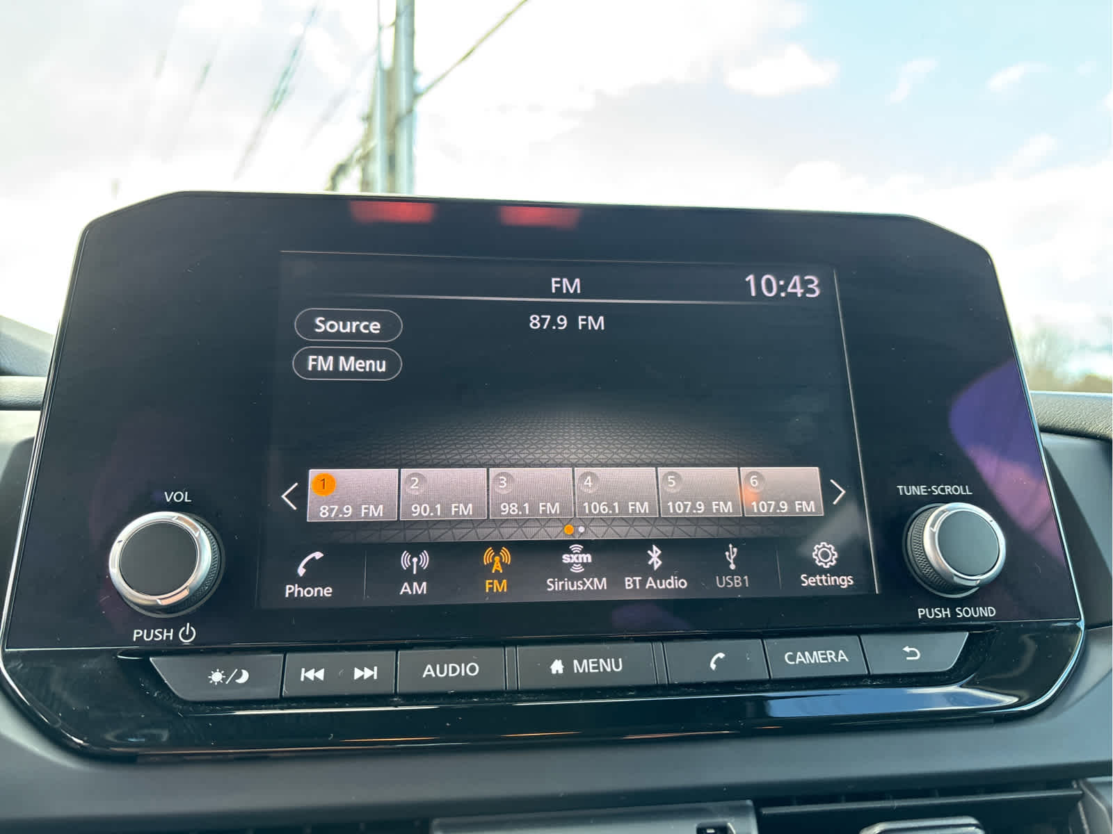 2023 Nissan Pathfinder S