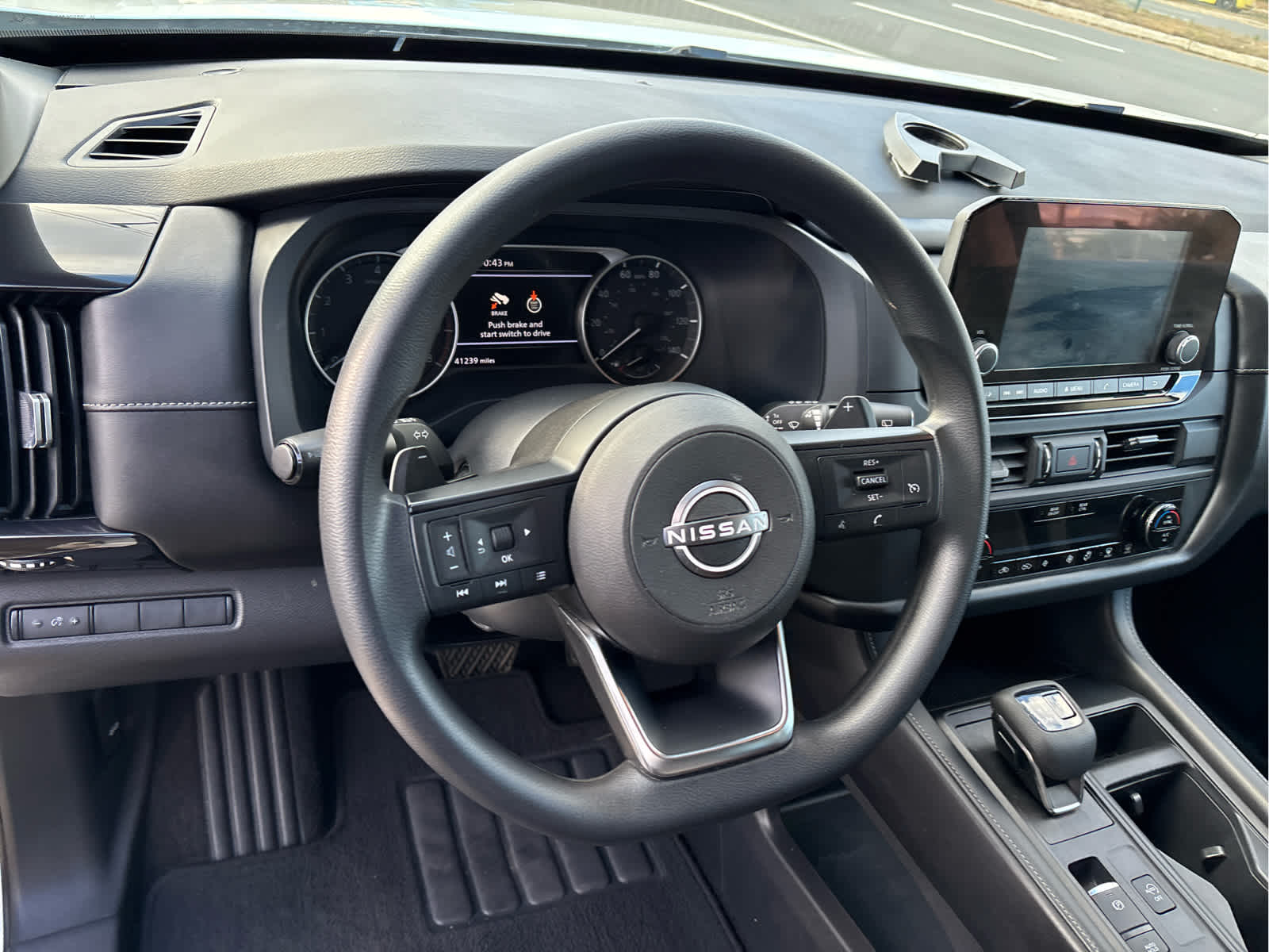 2023 Nissan Pathfinder S