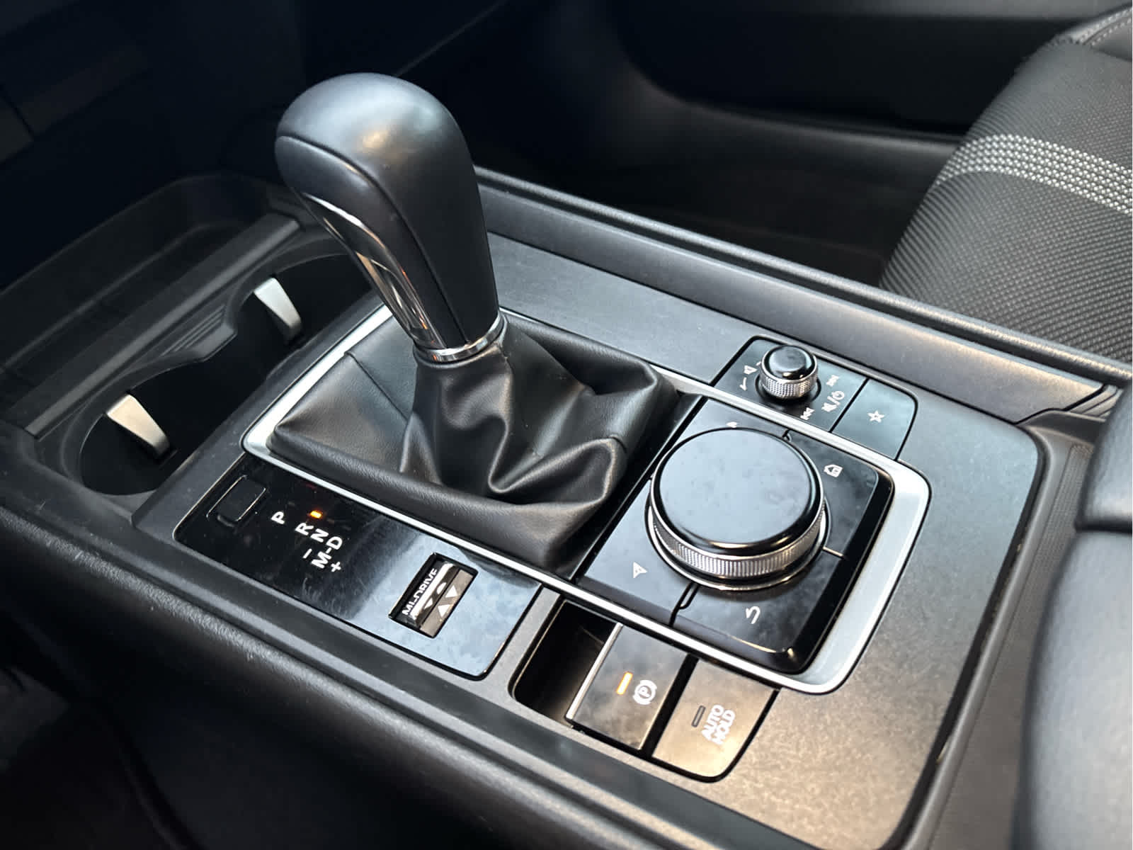 2024 Mazda Mazda CX-50 2.5 S Preferred Package