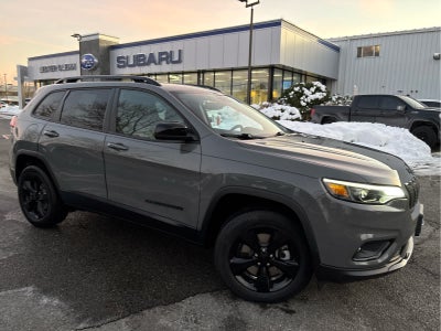 2023 Jeep Cherokee Altitude Lux