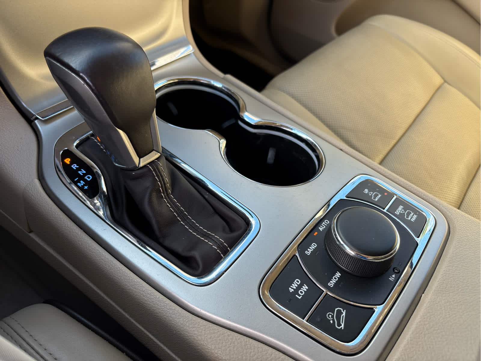 2017 Jeep Grand Cherokee Overland