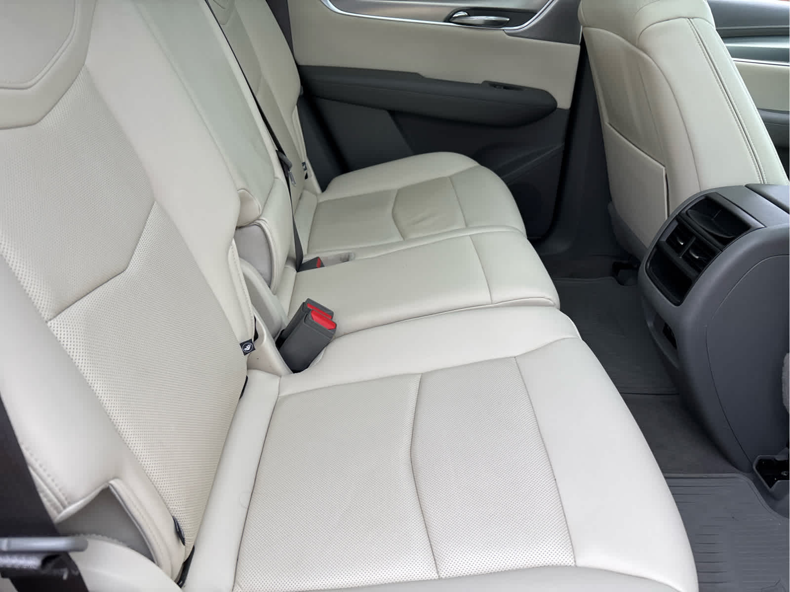 2021 Cadillac XT5 AWD Premium Luxury