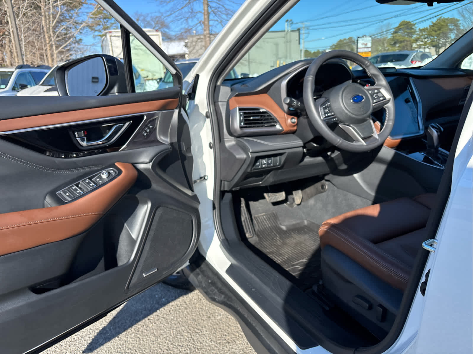 2023 Subaru Outback Touring