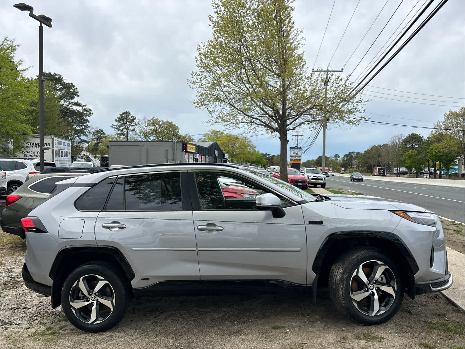 2023 Toyota RAV4 Prime SE