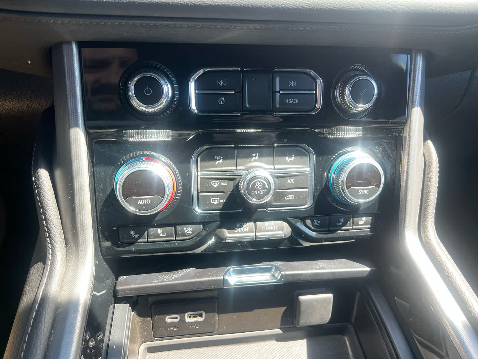 2024 GMC Yukon Denali Denali