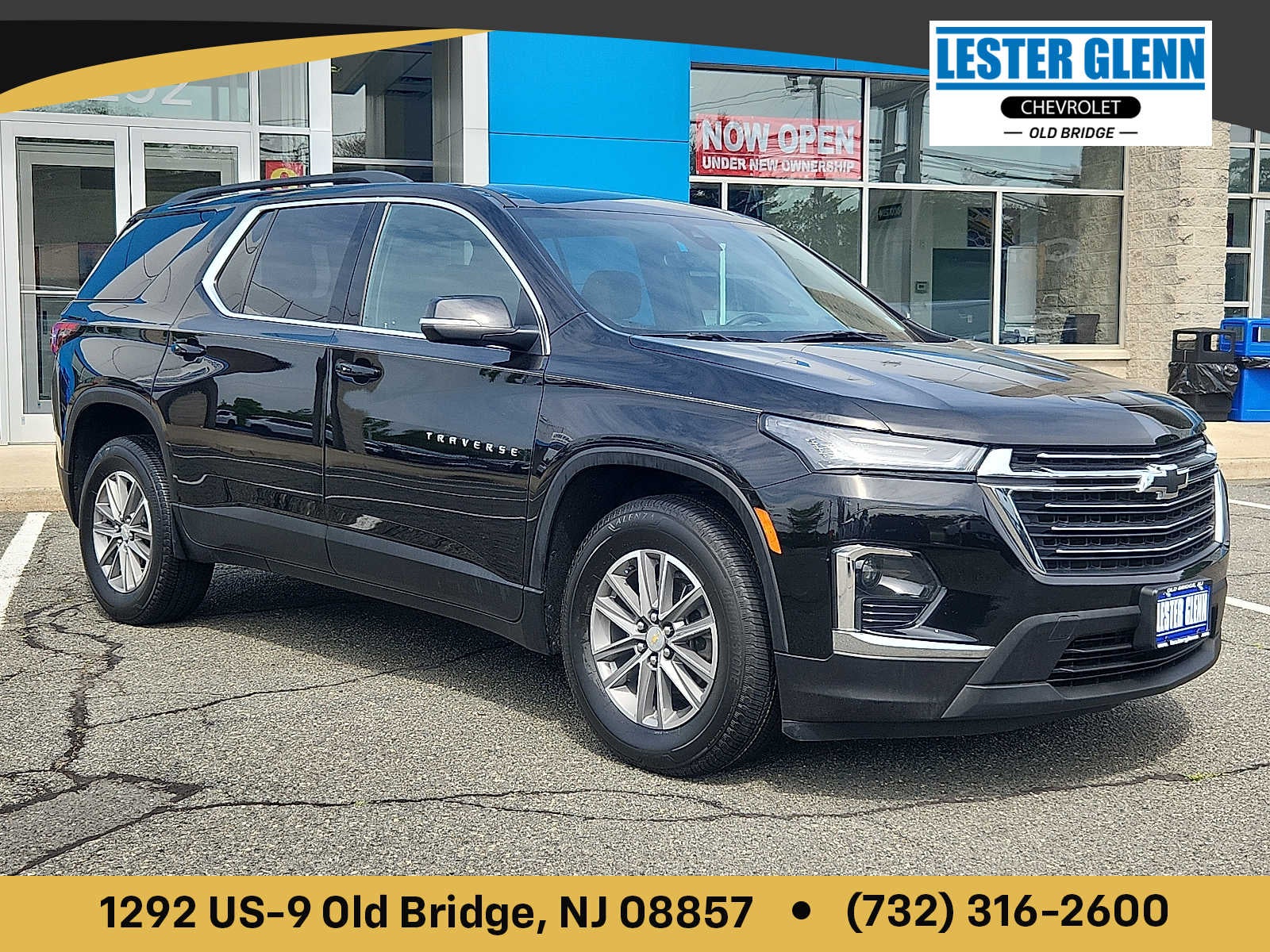 2023 Chevrolet Traverse LT Cloth