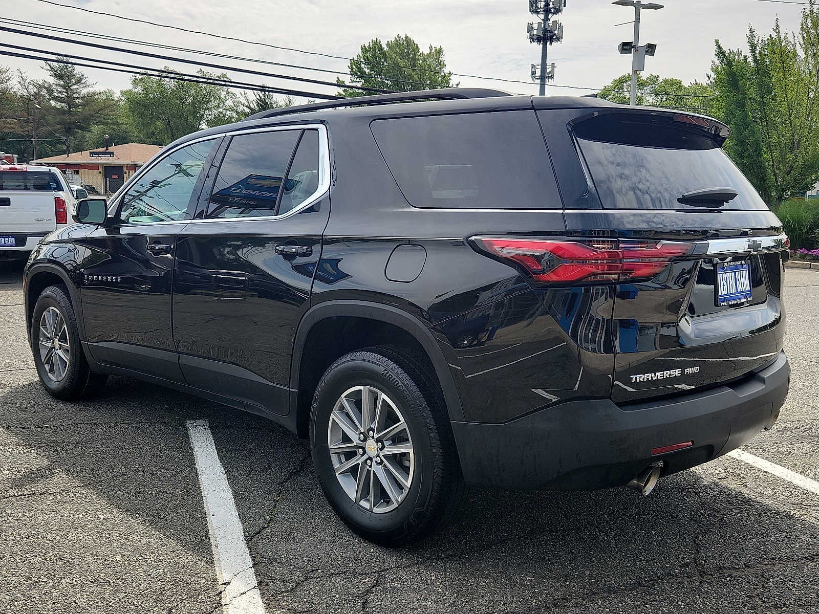 2023 Chevrolet Traverse LT Cloth