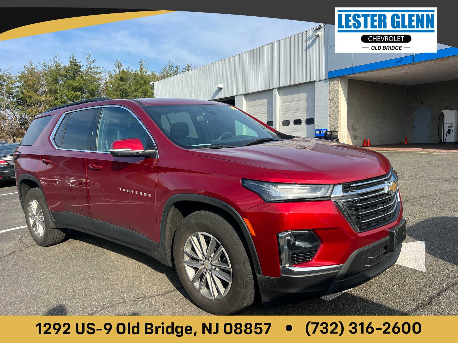 2023 Chevrolet Traverse LT Leather