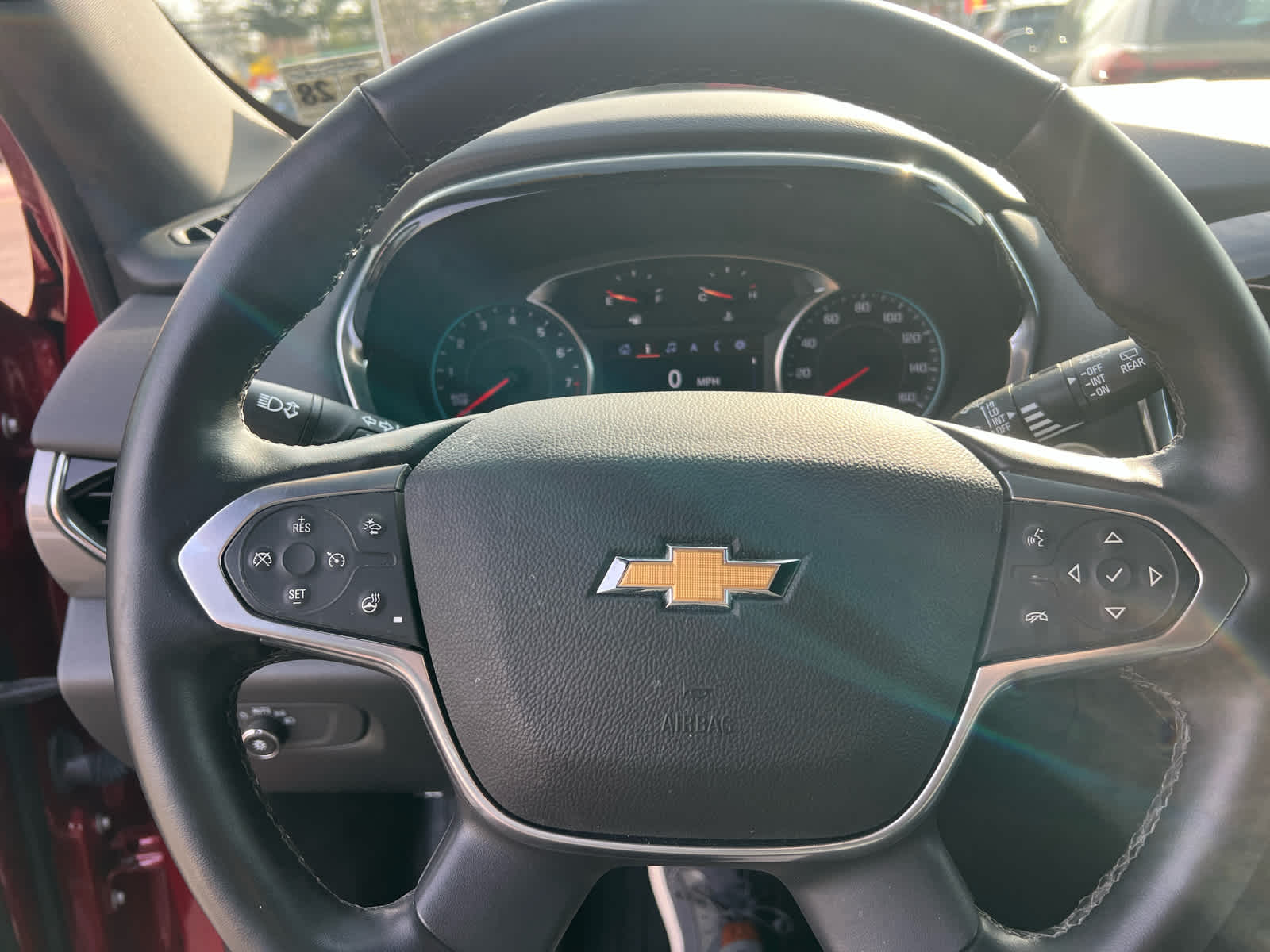 2023 Chevrolet Traverse LT Leather