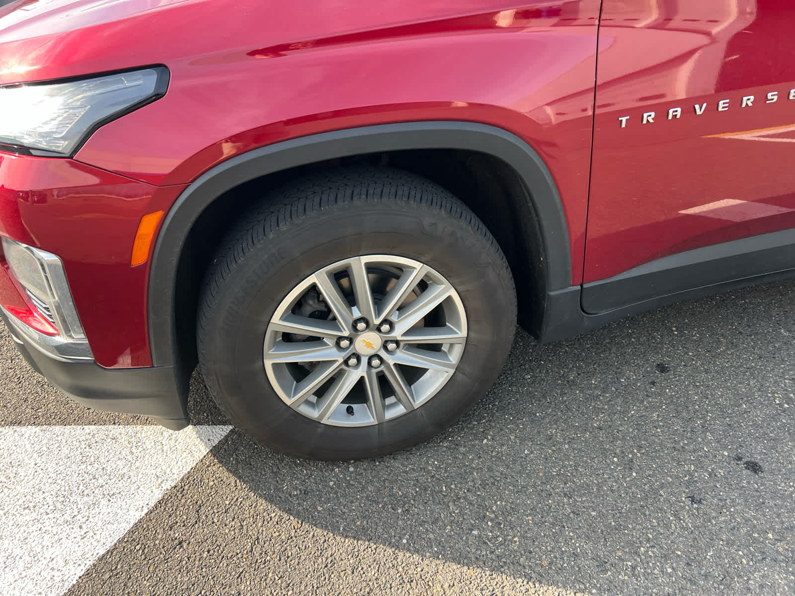 2023 Chevrolet Traverse LT Leather