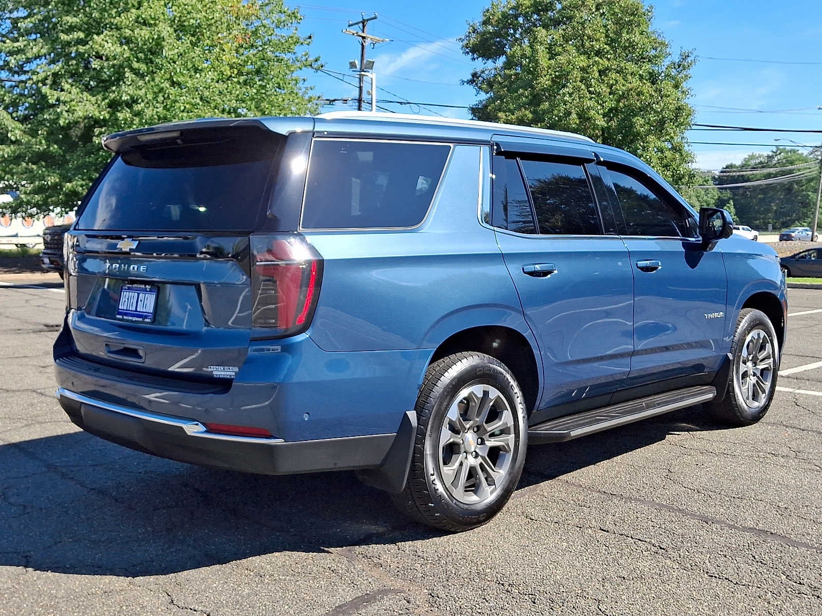 2025 Chevrolet Tahoe LS