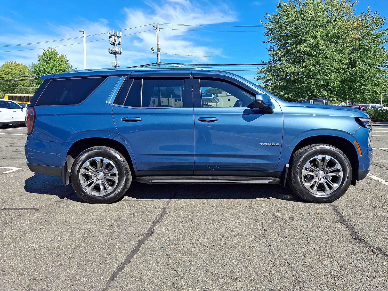 2025 Chevrolet Tahoe LS