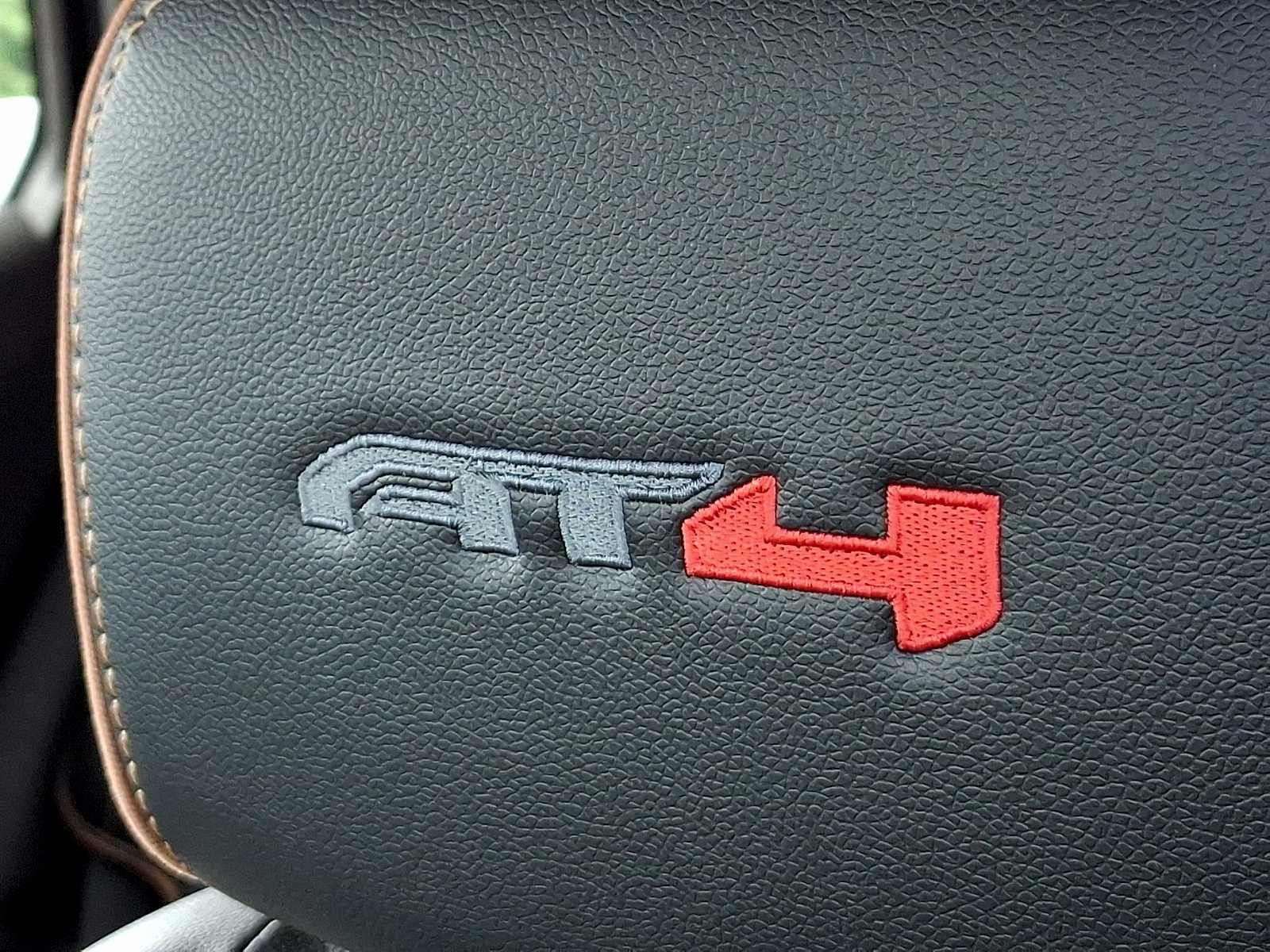 2024 GMC Terrain AT4