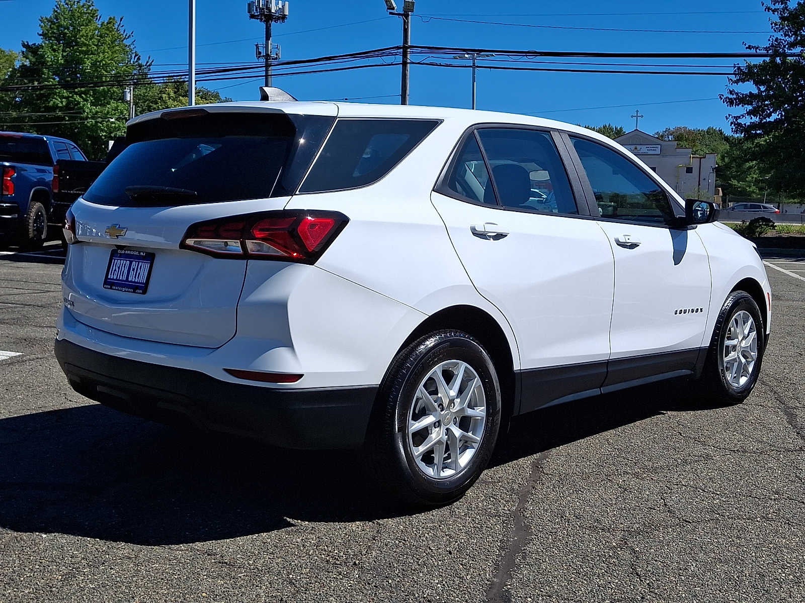 2023 Chevrolet Equinox LS