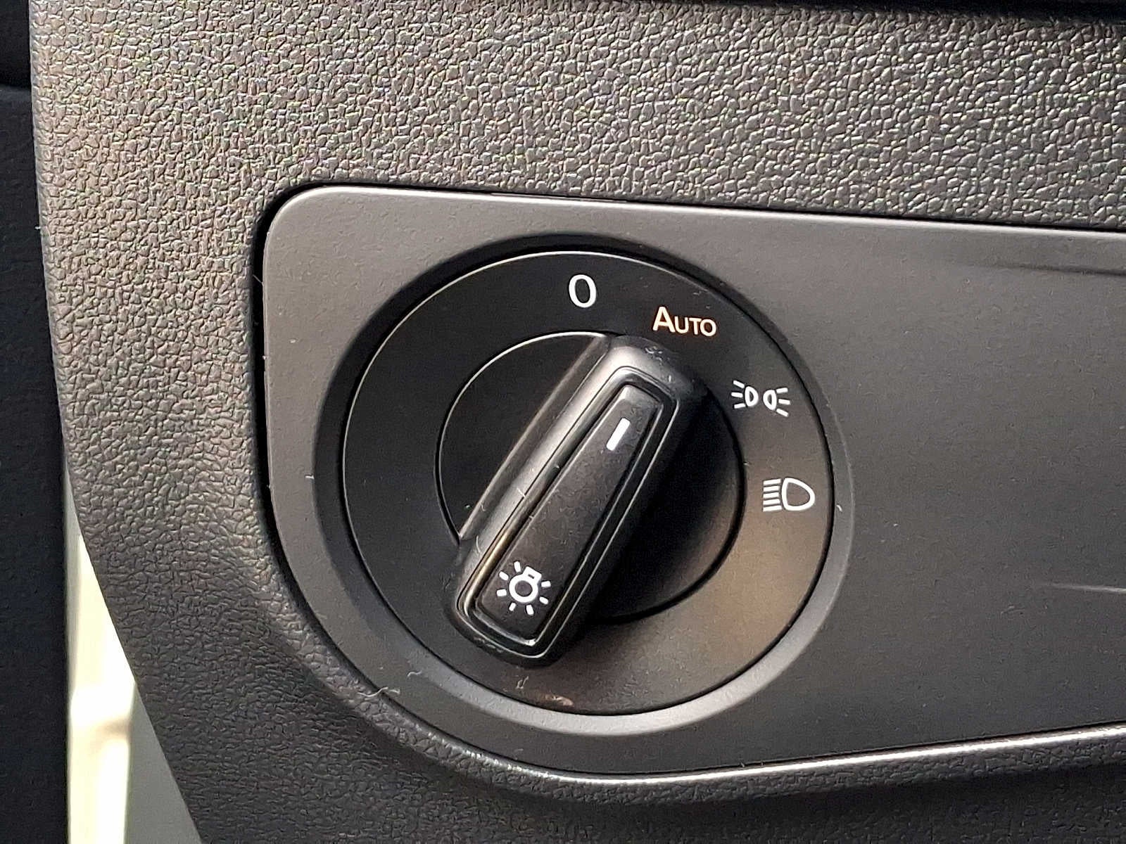 2023 Volkswagen Tiguan S