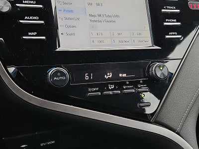 2019 Toyota Camry SE
