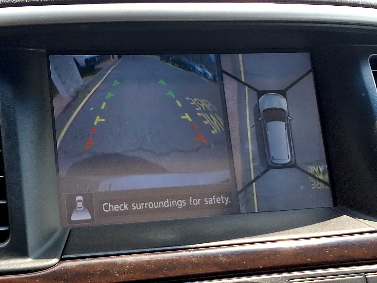 2015 Nissan Pathfinder SL