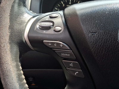 2015 Nissan Pathfinder SL