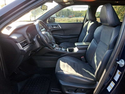 2022 Mitsubishi Outlander Black Edition