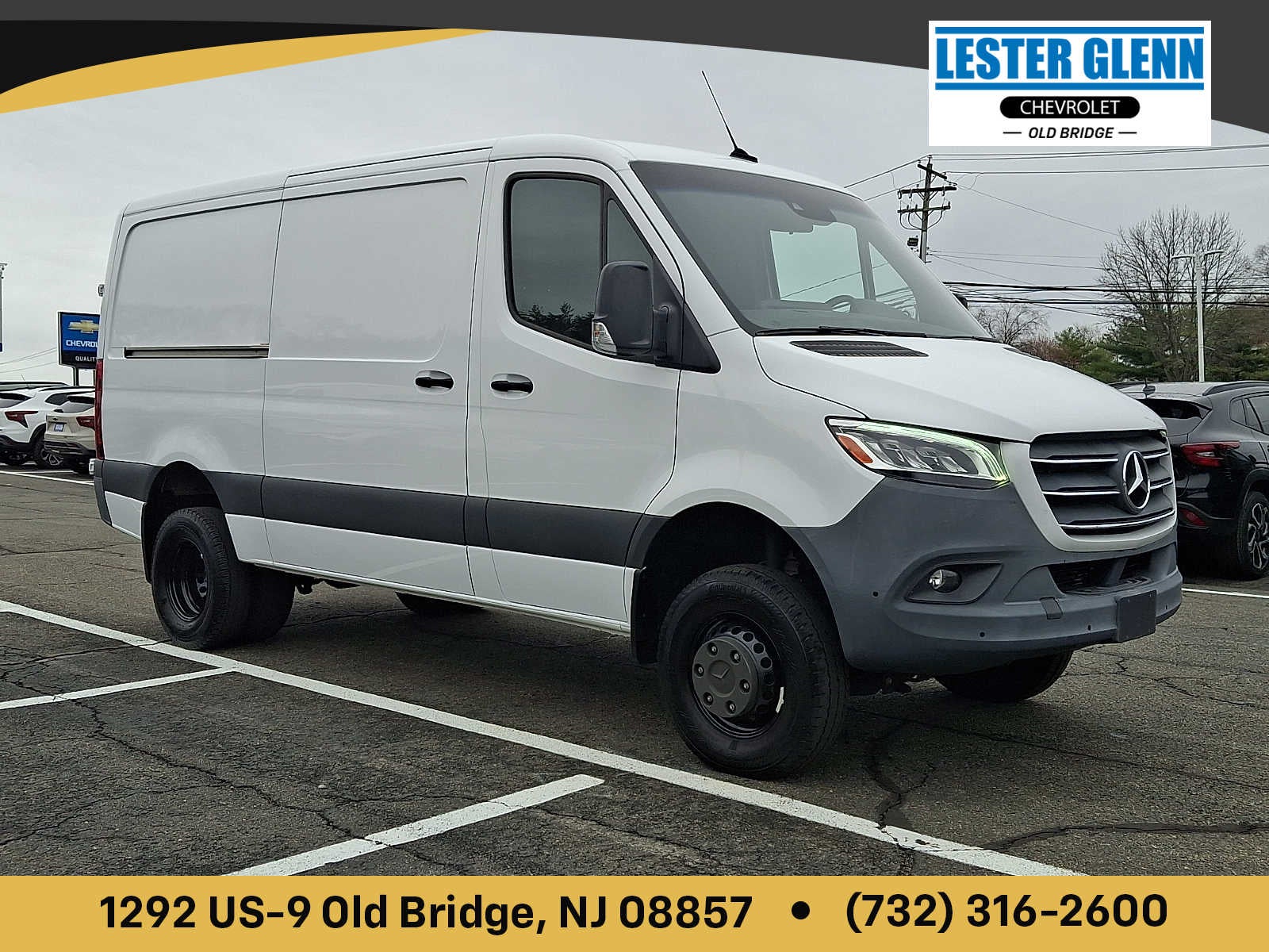 2022 Mercedes-Benz Sprinter Cargo Van 3500XD Standard Roof V6 144" 4WD