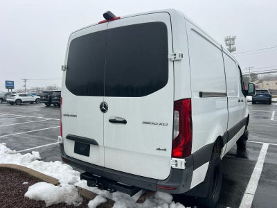 2022 Mercedes-Benz Sprinter Cargo Van 3500XD Standard Roof V6 144" 4WD