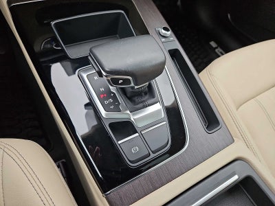 2022 Audi Q5 S line Premium