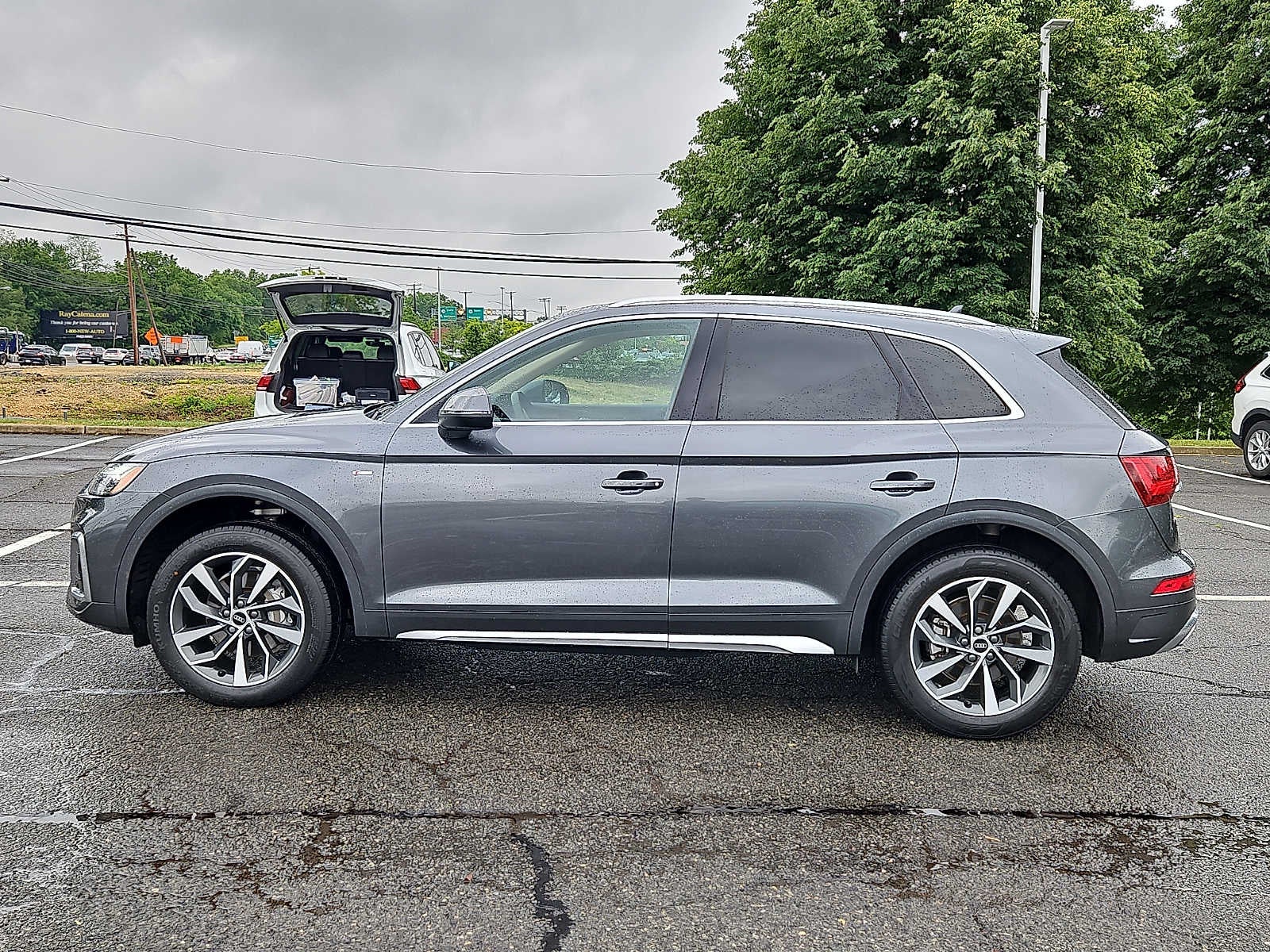 2022 Audi Q5 S line Premium