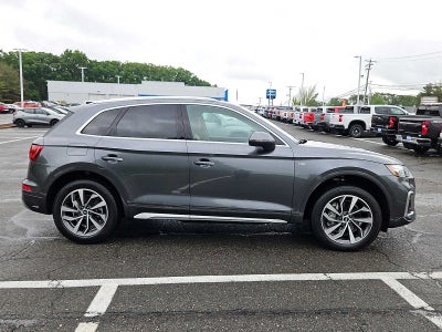 2022 Audi Q5 S line Premium