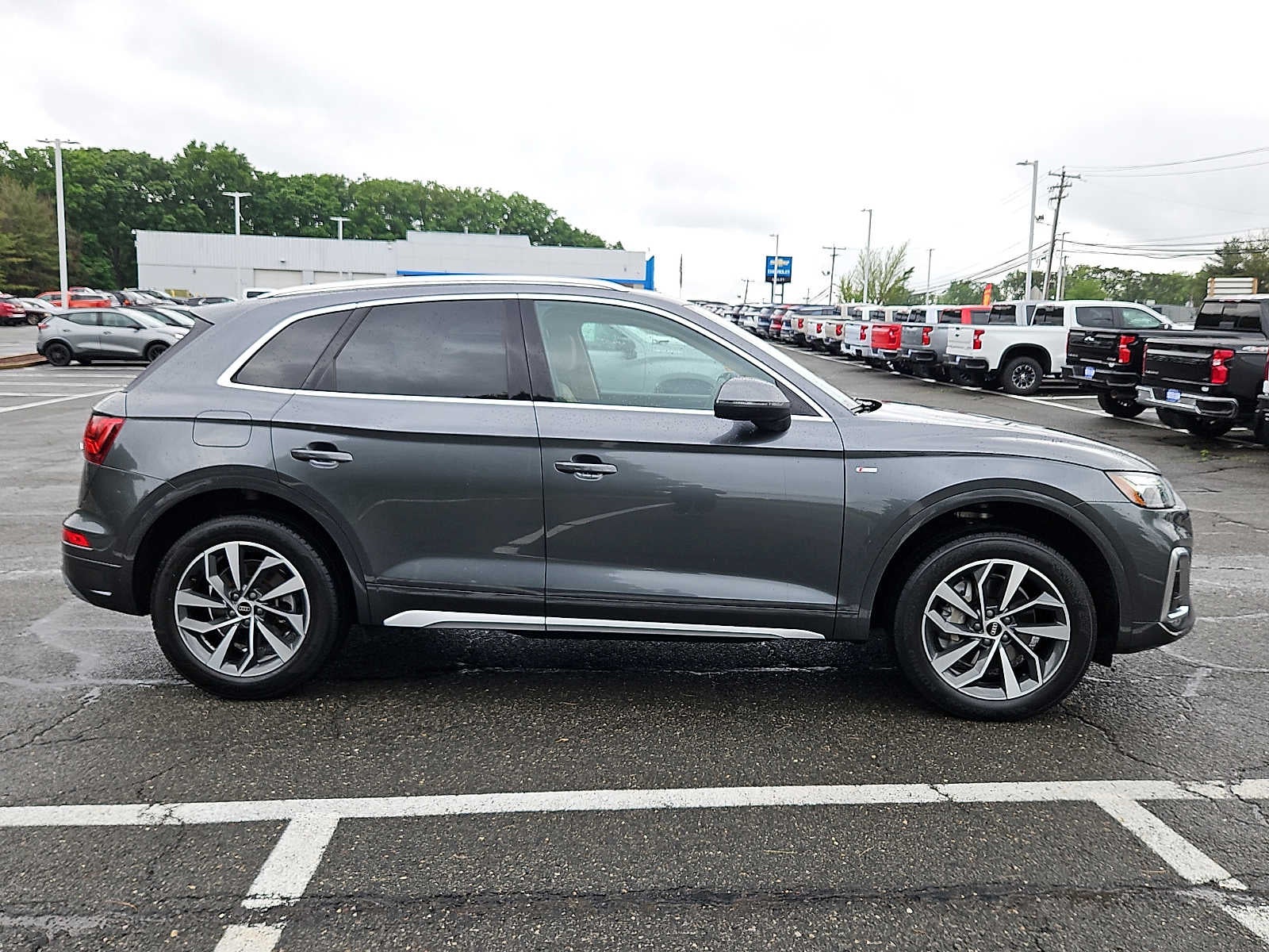 2022 Audi Q5 S line Premium