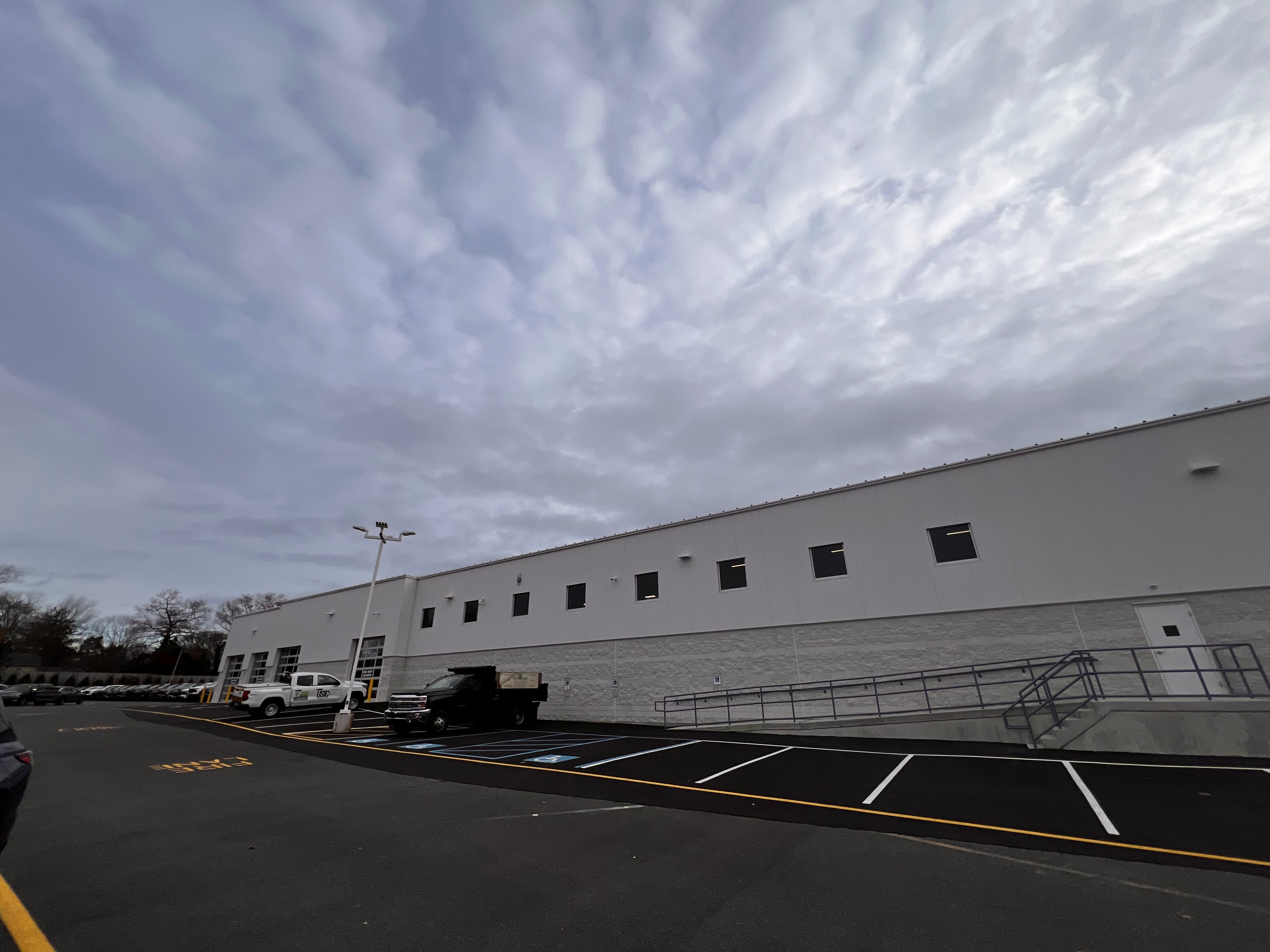 Service Facility Photo 7