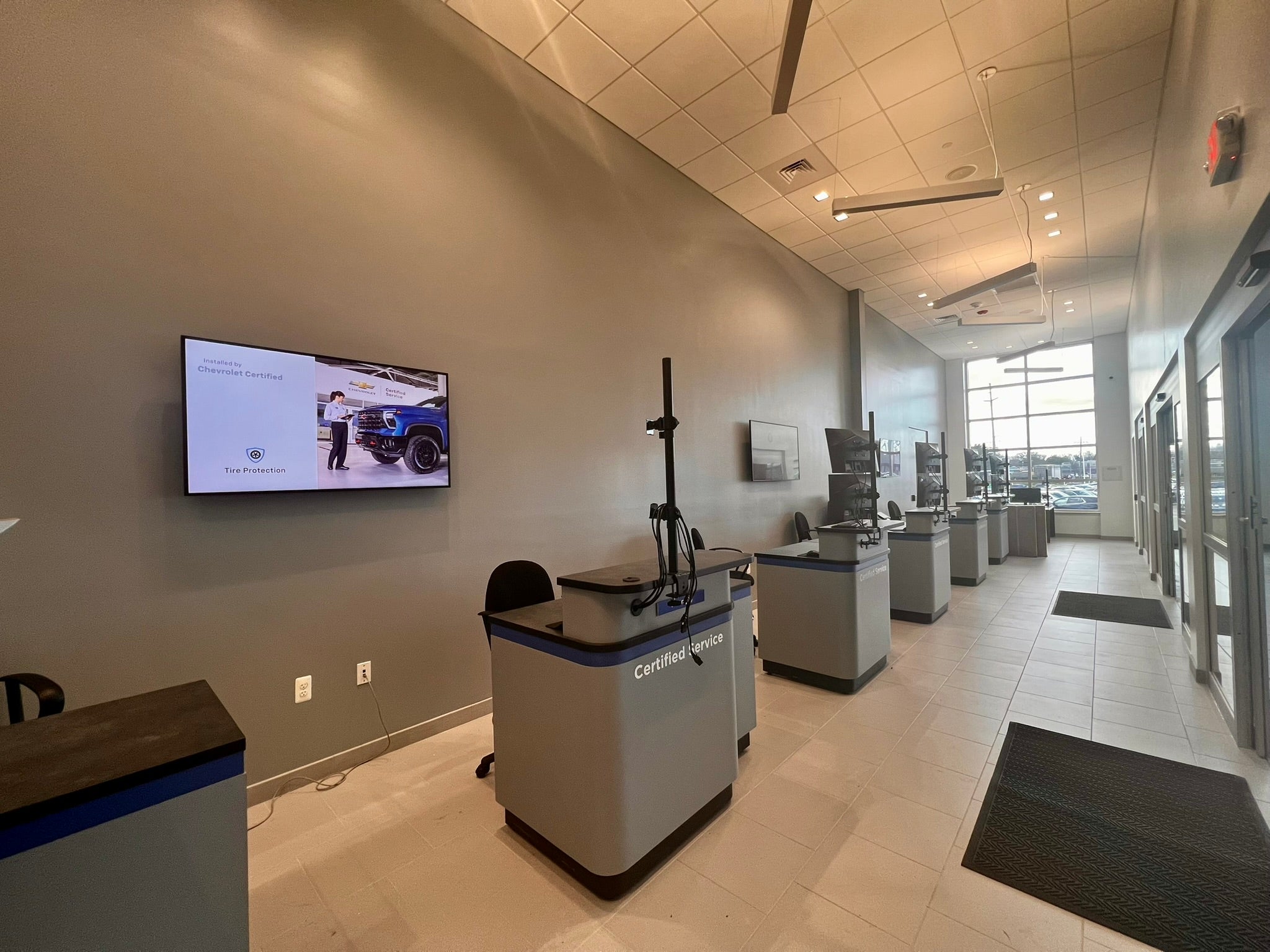 Service Facility Photo 8