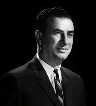 A photograph of Lester Glenn