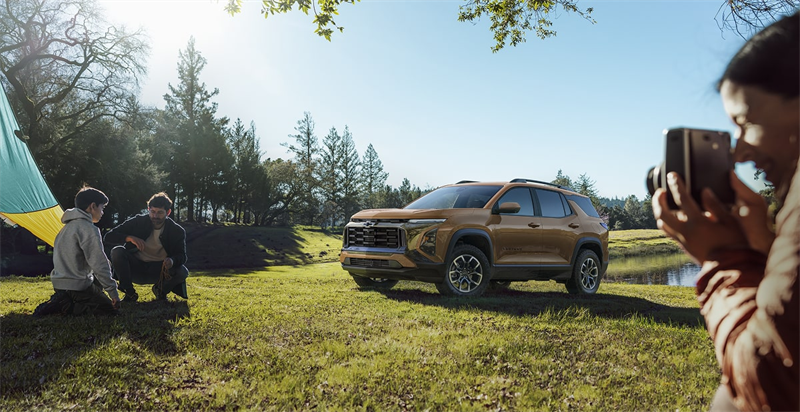 2027 Chevrolet Equinox exterior at Lester Glenn Chevrolet dealership in Toms River, NJ